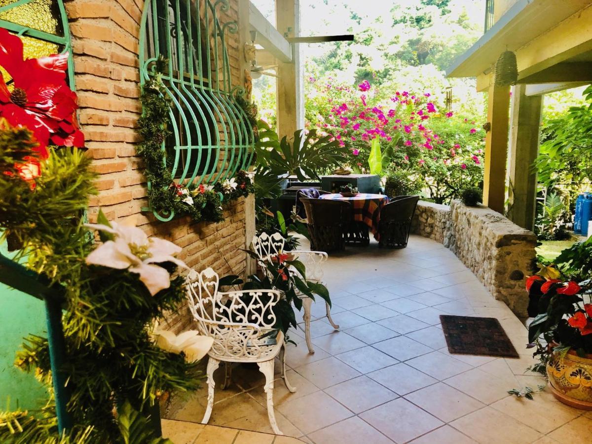 Casa Cereza Apartments Puerto Vallarta Eksteriør bilde